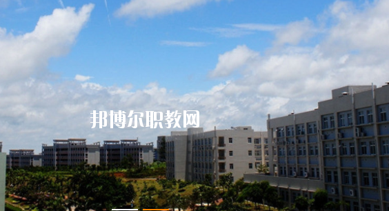 石家莊中天中等專業(yè)學校