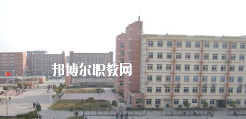 南寧九三中等職業(yè)學(xué)校2020年報名條件、招生要求、招生對象