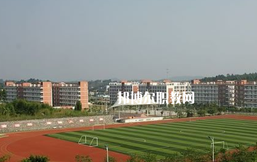 湛江市工商職業(yè)技術(shù)學校2020年報名條件、招生要求、招生對象