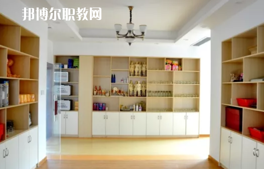 佛山市南海區(qū)衛(wèi)生職業(yè)技術(shù)學(xué)校2020年報名條件、招生要求、招生對象