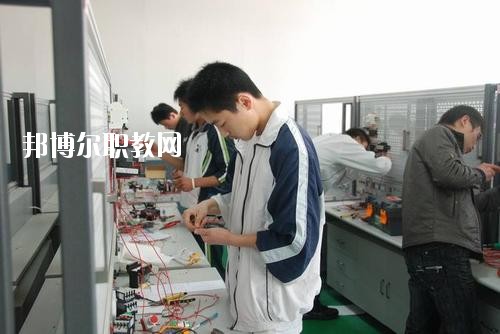 蓬安縣濟(jì)渡職業(yè)中學(xué)2020年報名條件、招生要求、招生對象