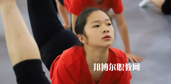 蘭州慈愛實驗藝術職業(yè)學校怎么樣、好不好