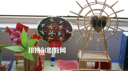 古浪縣大靖職業(yè)技術(shù)教育中心2020年學(xué)費(fèi)、收費(fèi)多少