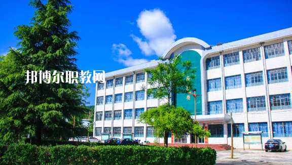 崇信縣職業(yè)教育中心怎么樣、好不好