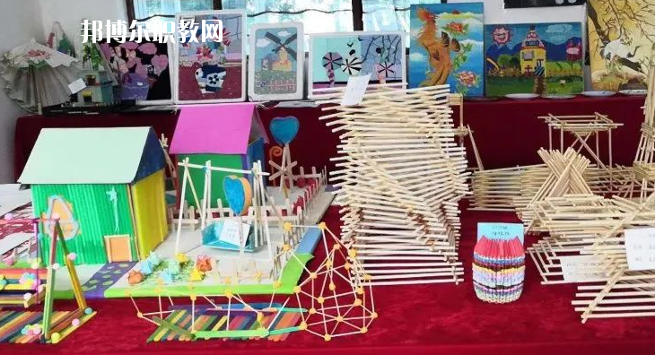 甘肅科興職業(yè)學(xué)校2020年學(xué)費、收費多少