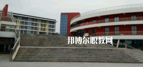 畢節(jié)幼兒師范高等專科學(xué)校(中職部)2020年報名條件、招生要求、招生對象