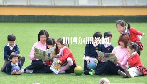 湖北2020年初中生能上幼師學(xué)校嗎