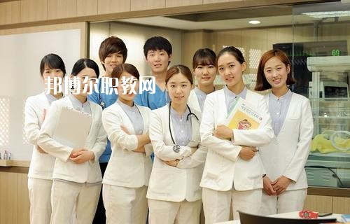 四川2020年男生上衛(wèi)校學什么專業(yè)好