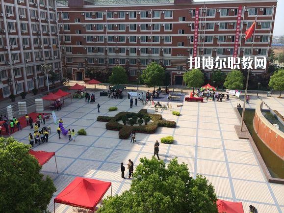 鄭州市財經(jīng)學(xué)校2021年報名條件、招生要求、招生對象