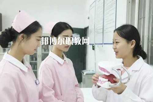 四川2020年衛(wèi)校大專(zhuān)有哪些