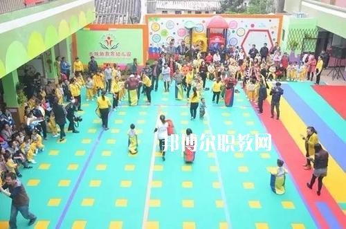 四川2020年初中生女生讀什么幼師學(xué)校好