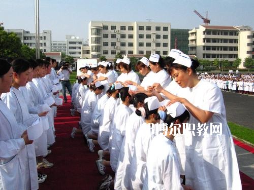 四川2020年衛(wèi)校?？茖W校