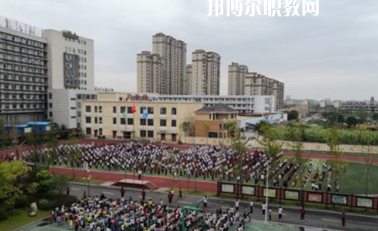 和縣機(jī)電工程學(xué)校2020年報名條件、招生要求、招生對象 