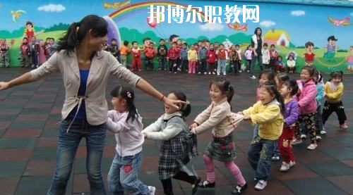 貴州2020年沒(méi)有畢業(yè)證可以讀幼師學(xué)校嗎