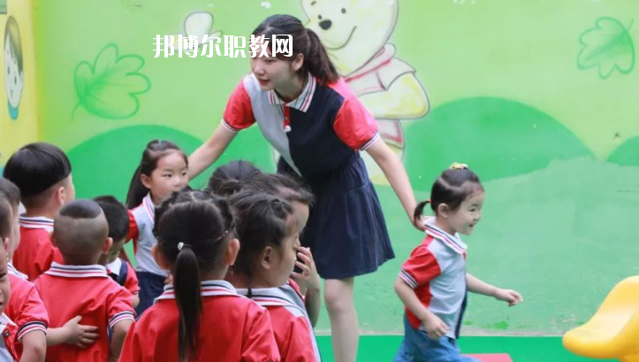 湖北2020年讀幼師學(xué)校有什么好處