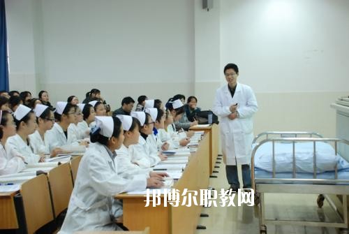 四川2020年初中生學(xué)衛(wèi)校的學(xué)校