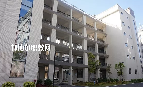 五華縣技工學(xué)校2020年學(xué)費、收費多少