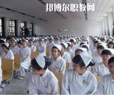 四川2020年初中生可以上衛(wèi)校嗎