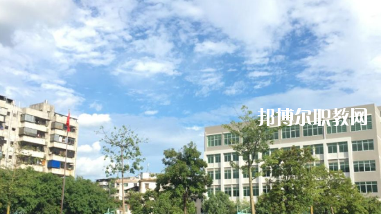 梅縣技工學(xué)校2020年報(bào)名條件、招生要求、招生對(duì)象