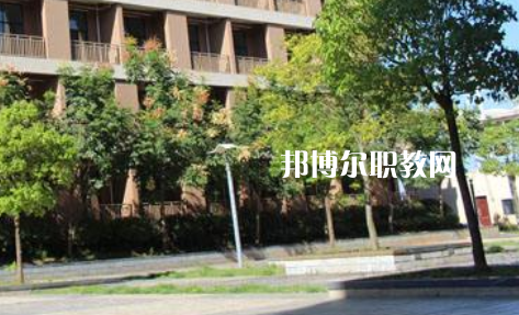 安徽2020年女生讀什么鐵路學(xué)校好
