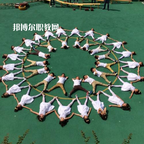 四川2020年有哪些收幼師學(xué)校的大專