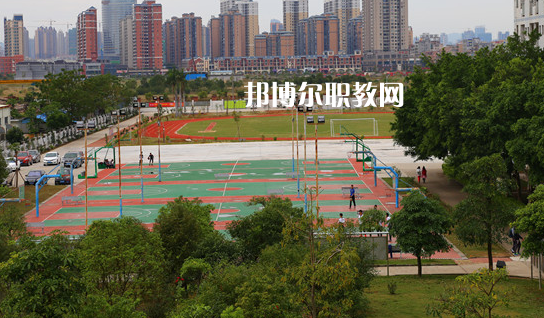惠州工貿(mào)技工學(xué)校2020年報名條件、招生要求、招生對象