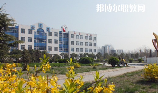 安徽2020年鐵路學(xué)校是中專還是大專