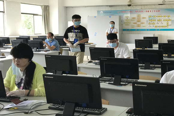 江蘇省宿遷中等專業(yè)學(xué)校2020年報名條件、招生要求、招生對象