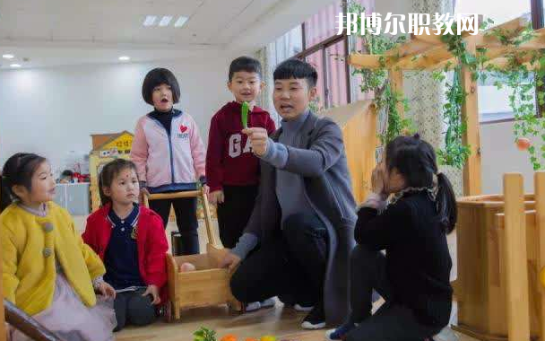 湖北2020年幼師學(xué)校學(xué)啥好