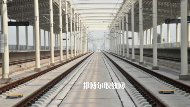 甘肅2020年高鐵學(xué)校招生有哪些要求