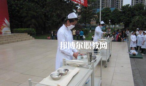 成都2020年衛(wèi)校什么學(xué)歷