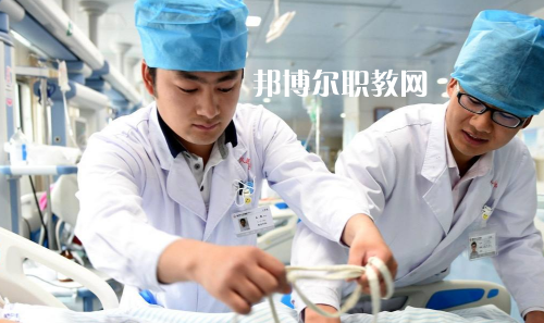 貴陽2020年衛(wèi)校有男生嗎