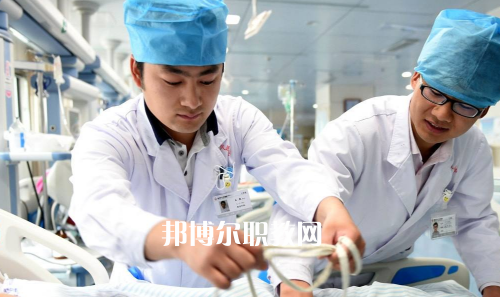 貴陽2020年男生上衛(wèi)校學(xué)什么好
