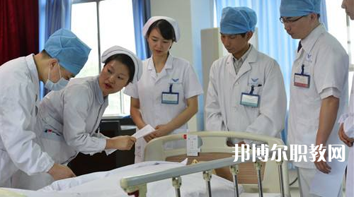 貴陽2020年男生讀什么衛(wèi)校