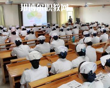 成都2020年讀什么衛(wèi)校最有前途