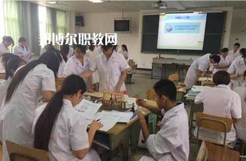 四川2020年讀衛(wèi)校好嗎