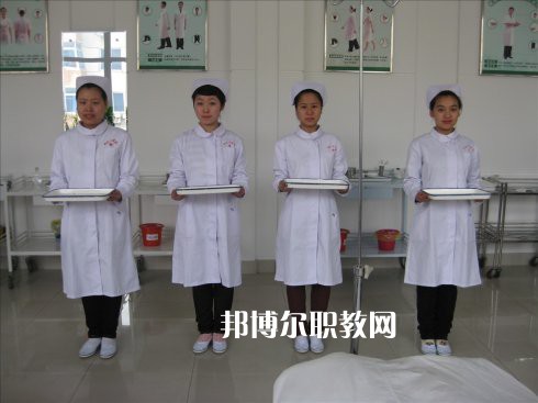 成都2020年讀衛(wèi)校后悔了