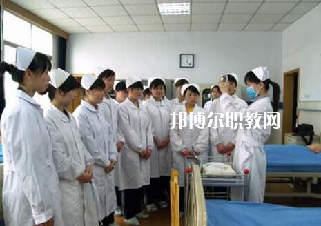 重慶2021年讀衛(wèi)校需要什么
