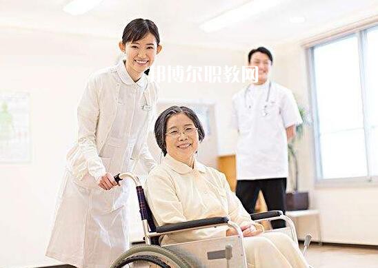 重慶2021年讀衛(wèi)校后悔了