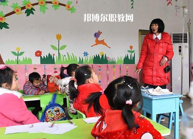 湖北2020年幼師學校就業(yè)形勢怎么樣