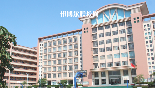 汕頭經(jīng)貿(mào)職業(yè)技術(shù)學(xué)校怎么樣、好不好