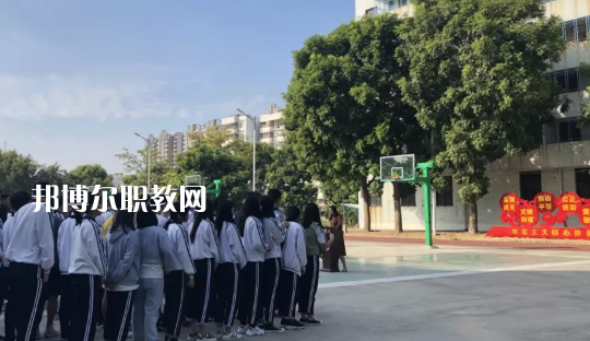 汕頭光明理工職業(yè)技術(shù)學(xué)校2021年報名條件、招生要求、招生對象