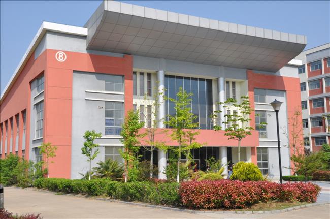江蘇省東海中等專業(yè)學(xué)校怎么樣、好不好