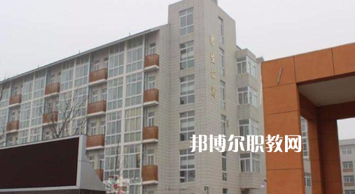 滁州市旅游商貿(mào)學校2021年招生簡章 