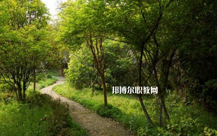 重慶船舶工業(yè)技工學校怎么樣、好不好