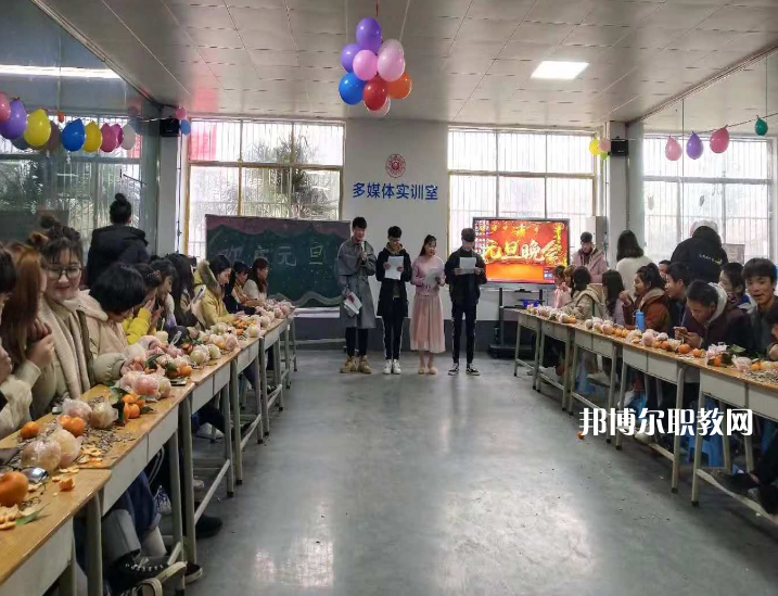 阜南技工學(xué)校2021年報(bào)名條件、招生要求、招生對象