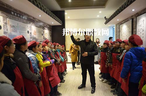 江蘇省淮陰商業(yè)學(xué)校2021年報(bào)名條件、招生要求、招生對象
