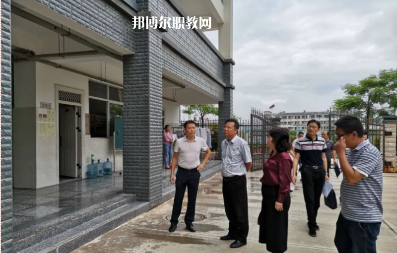 景谷縣職業(yè)高級(jí)中學(xué)2021年報(bào)名條件、招生要求、招生對(duì)象