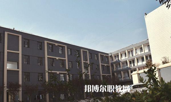 云南冶金高級技工學校2021年宿報名條件、招生要求、招生對象