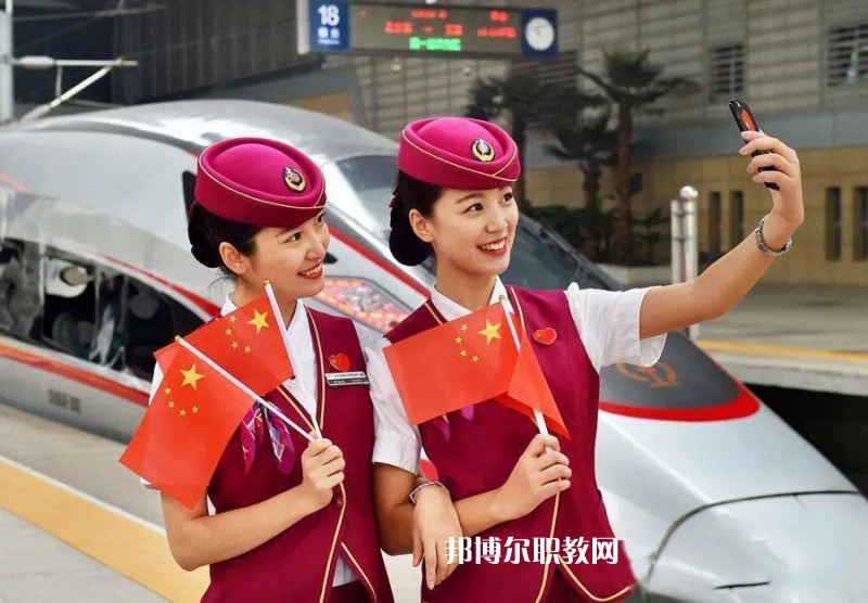 蘭州2021年有軌道交通學(xué)校的大專(zhuān)